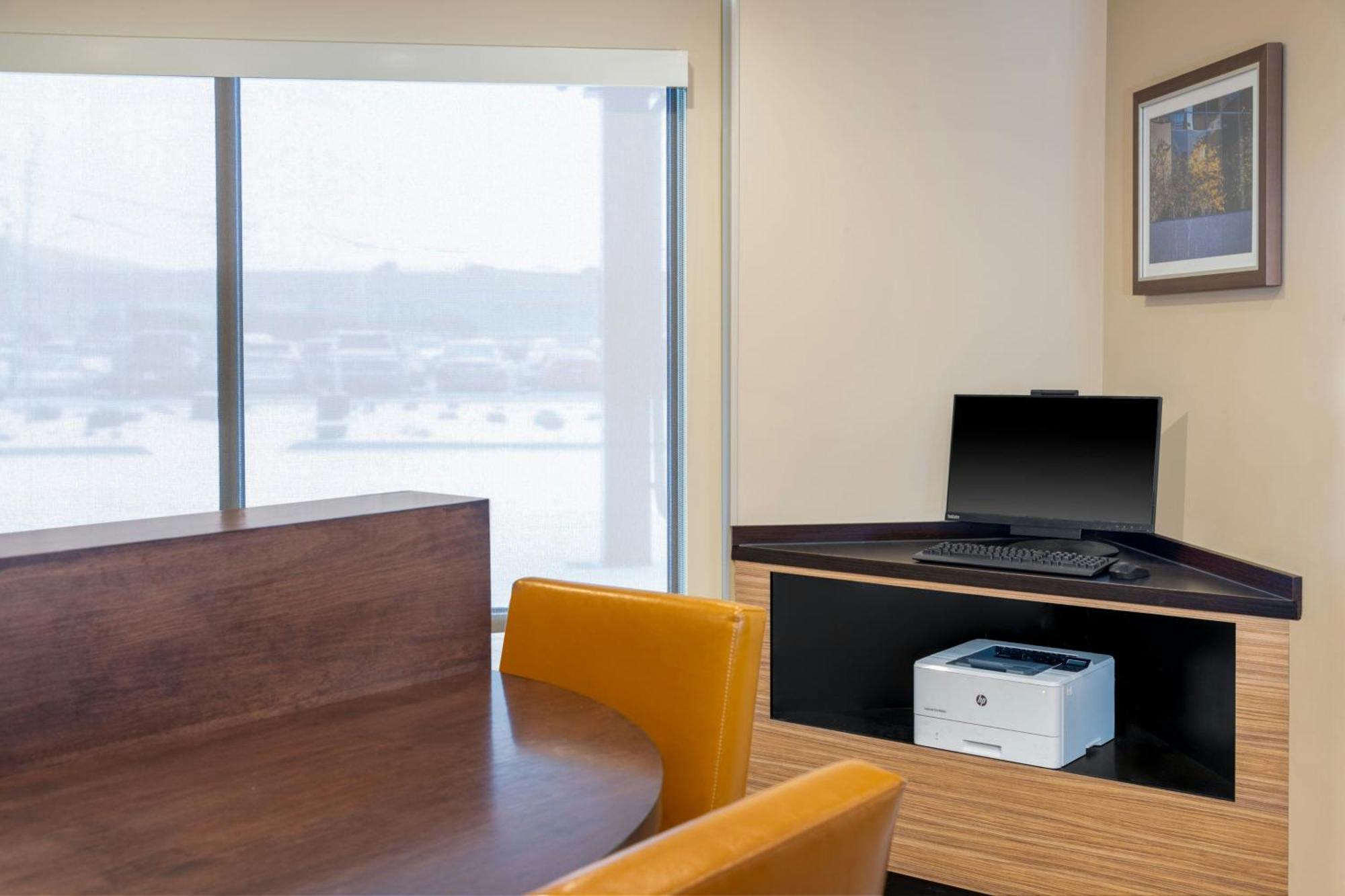 Hotel Towneplace By Marriott Detroit